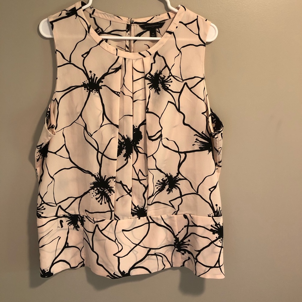 EUC pink and black Banana Republic blouse